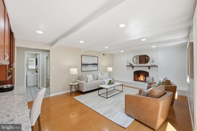 8008 INSPECTION HOUSE RD, Potomac, MD 20854
