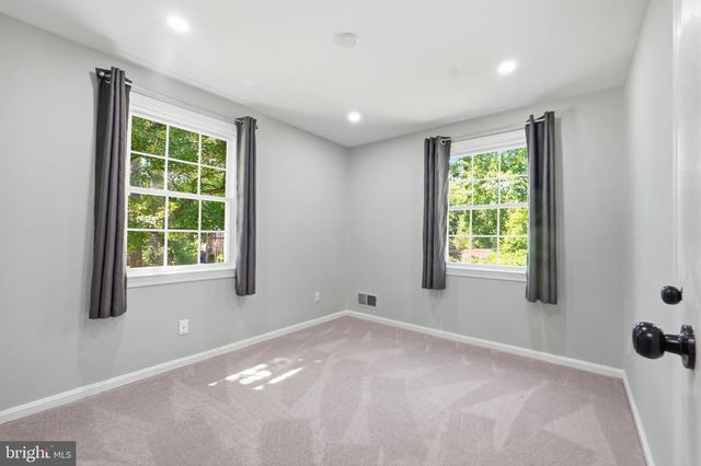 8008 INSPECTION HOUSE RD, Potomac, MD 20854