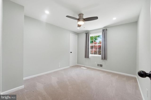 8008 INSPECTION HOUSE RD, Potomac, MD 20854