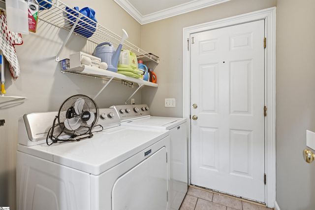 306 Whisper Walk Way, Fountain Inn, SC 29644