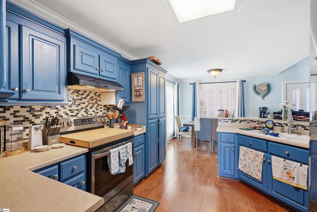 306 Whisper Walk Way, Fountain Inn, SC 29644