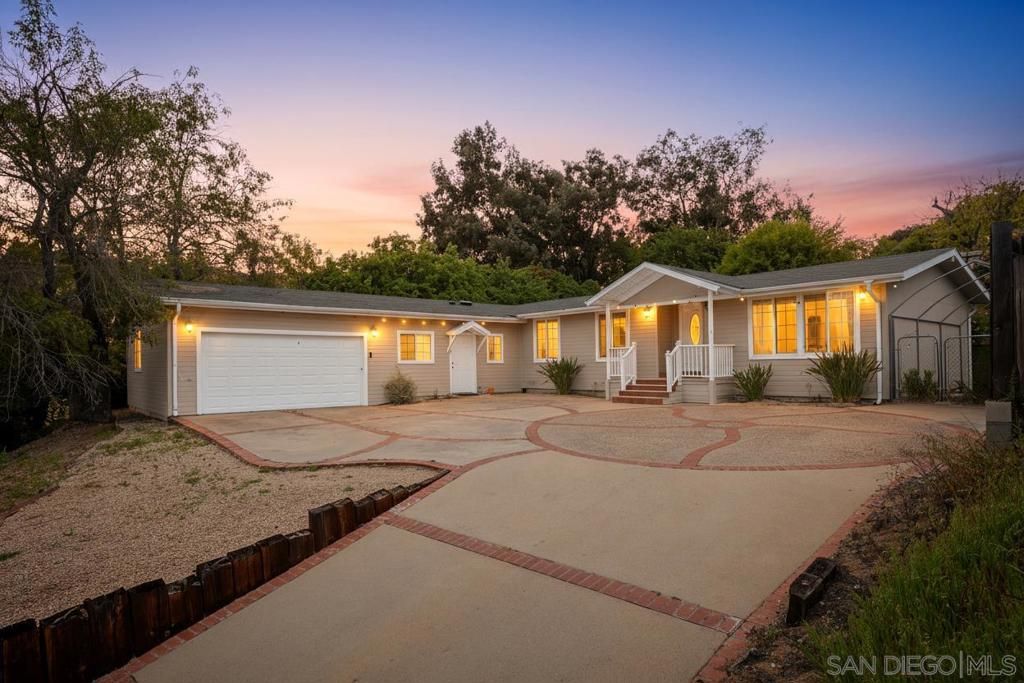 12452 Janet Kay Way, El Cajon, CA 92021 — exterior