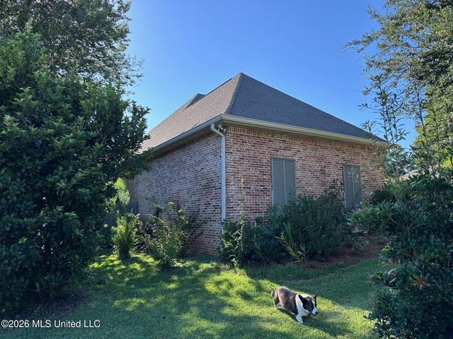 2062 Mauvilla Cove, Biloxi, MS 39531