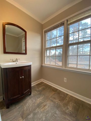 117 Laura Lane, Fort Valley, GA 31030