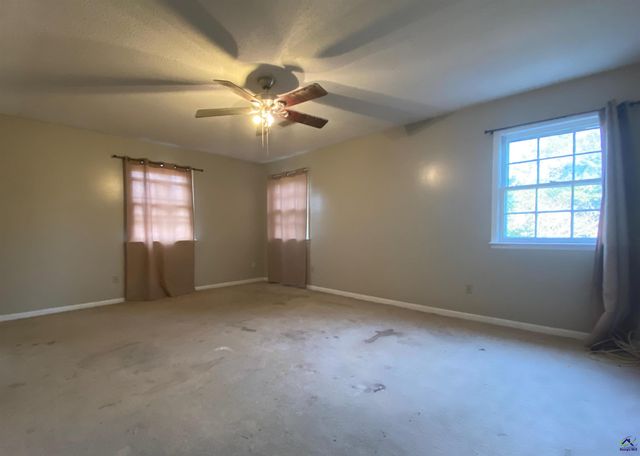 117 Laura Lane, Fort Valley, GA 31030