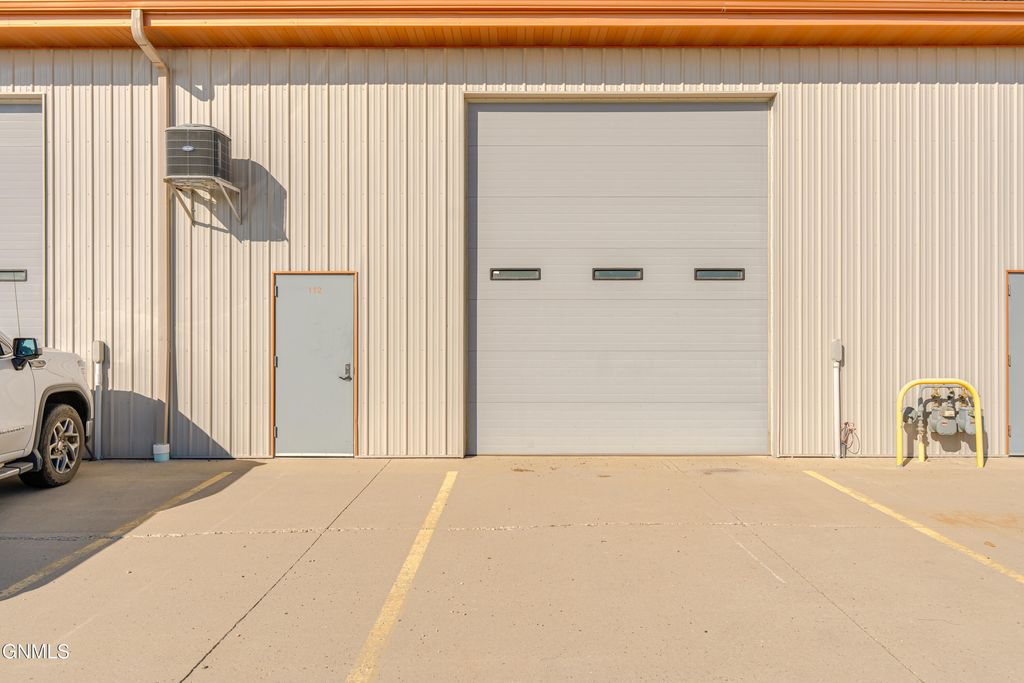 1301 Tacoma Avenue, Bismarck, ND 58504 photo 10