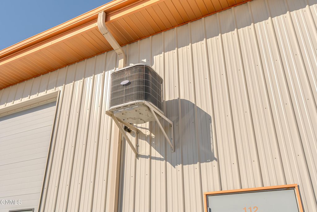 1301 Tacoma Avenue, Bismarck, ND 58504 photo 13