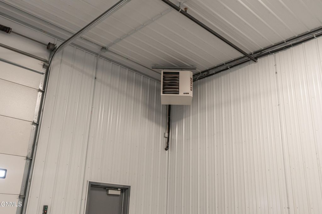 1301 Tacoma Avenue, Bismarck, ND 58504 photo 30