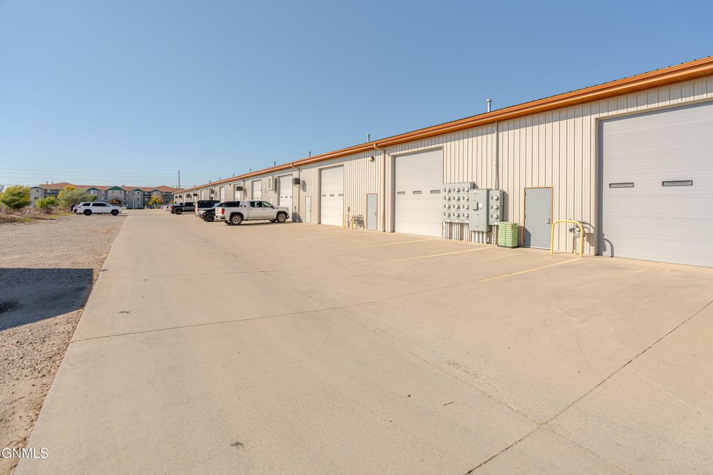 1301 Tacoma Avenue, Bismarck, ND 58504 photo 6