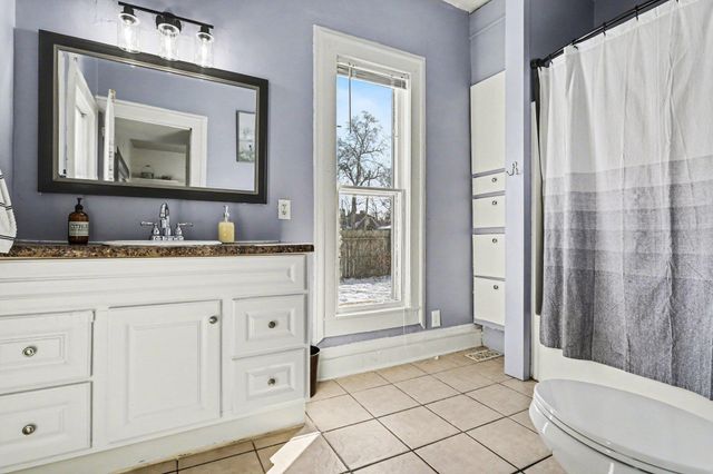 427 E Division Street, Vicksburg, MI 49097