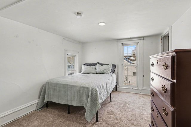 427 E Division Street, Vicksburg, MI 49097