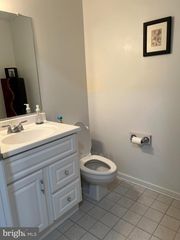 1703 LANGHORNE NEWTOWN RD #6, Langhorne, PA 19047