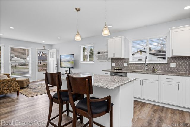 4913 Rioview Drive, Independence Charter Township, MI 48346