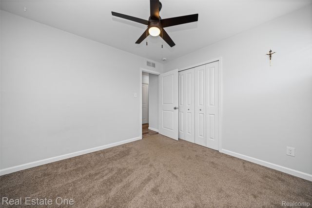 4913 Rioview Drive, Independence Charter Township, MI 48346