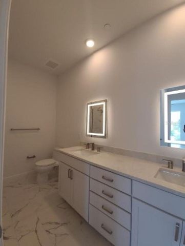 644 3RD AVENUE S 408, St Petersburg, FL 33701