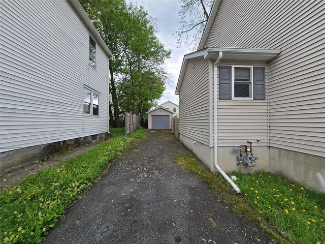 27 Thompson Street, Port Jervis, NY 12771