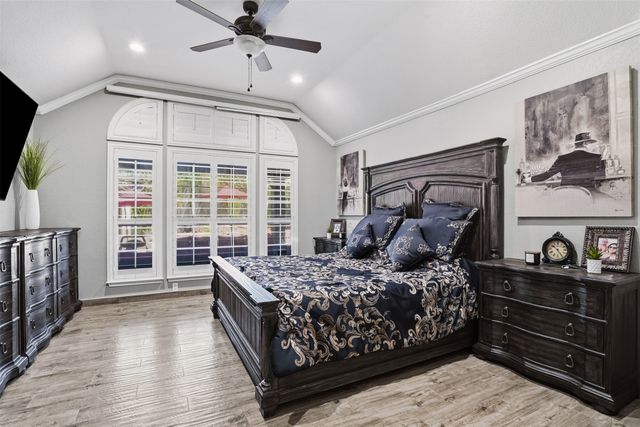 717 Saint Johns Drive, Mansfield, TX 76063