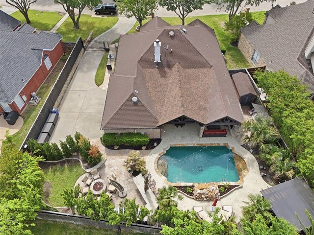 717 Saint Johns Drive, Mansfield, TX 76063