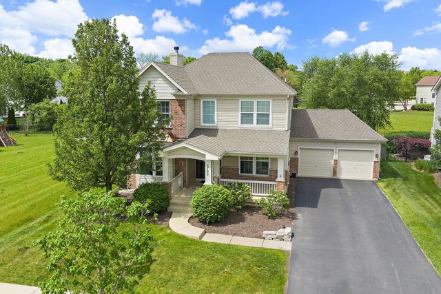 2702 Oak Drive, West Dundee, IL 60118