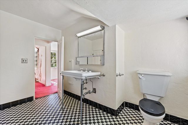 69 Peckham Lane, Killingly, CT 06239