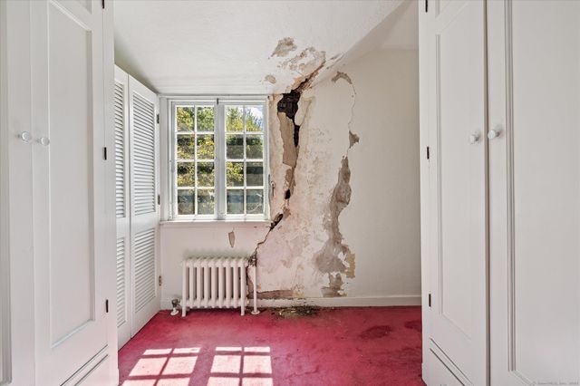 69 Peckham Lane, Killingly, CT 06239