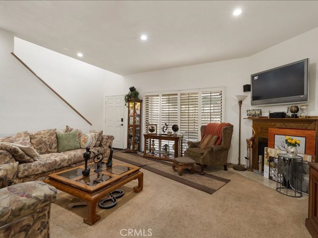 Image 11 of property listing at 15111 Freeman, Lawndale, CA 90260