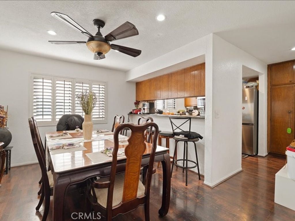 Image 13 of property listing at 15111 Freeman, Lawndale, CA 90260