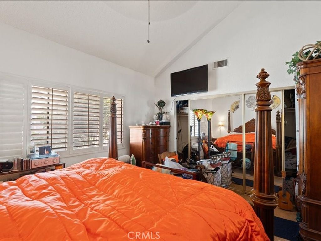 Image 27 of property listing at 15111 Freeman, Lawndale, CA 90260