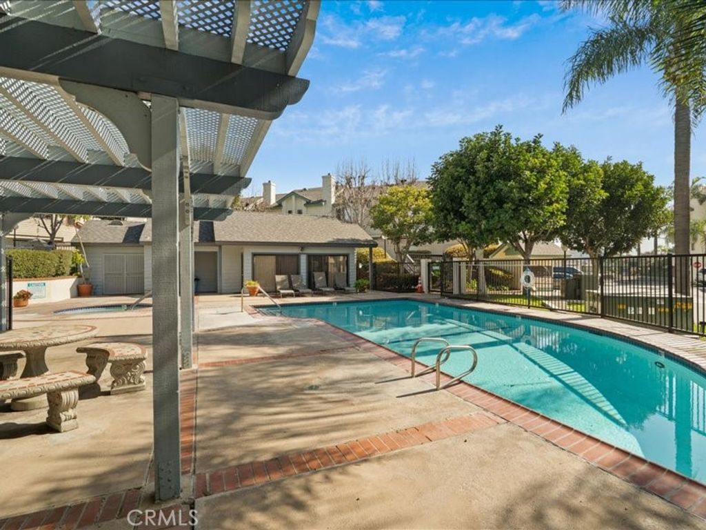 Image 37 of property listing at 15111 Freeman, Lawndale, CA 90260