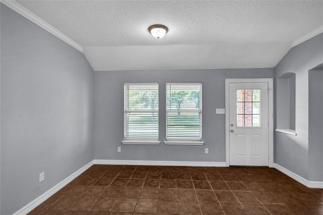 7411 Augusta Lane, Rosharon, TX 77583