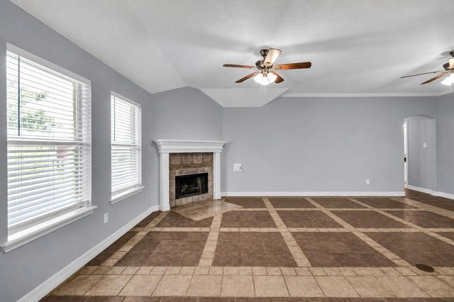 7411 Augusta Lane, Rosharon, TX 77583