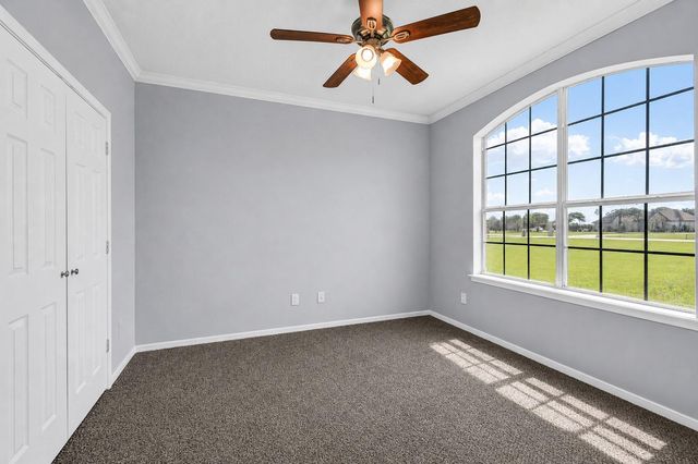 7411 Augusta Lane, Rosharon, TX 77583
