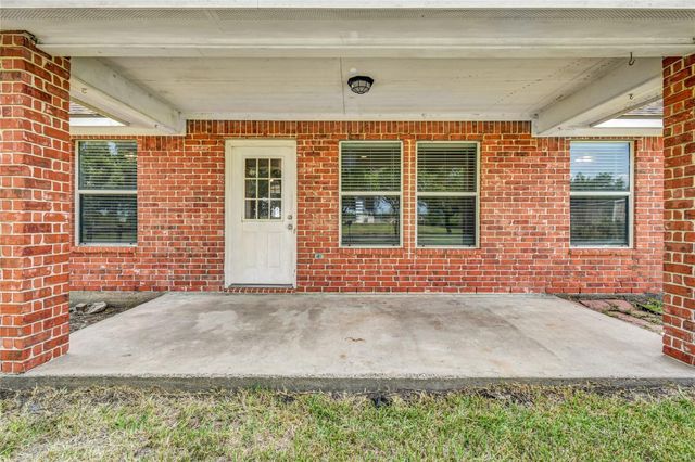 7411 Augusta Lane, Rosharon, TX 77583