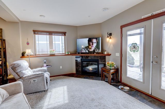 1425 Nels Court, Waunakee, WI 53597