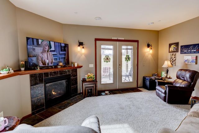 1425 Nels Court, Waunakee, WI 53597