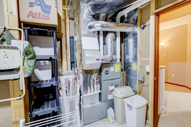 1425 Nels Court, Waunakee, WI 53597