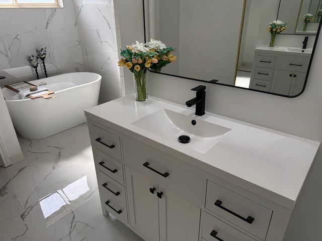 413 Kingsbridge Court, Garland, TX 75040