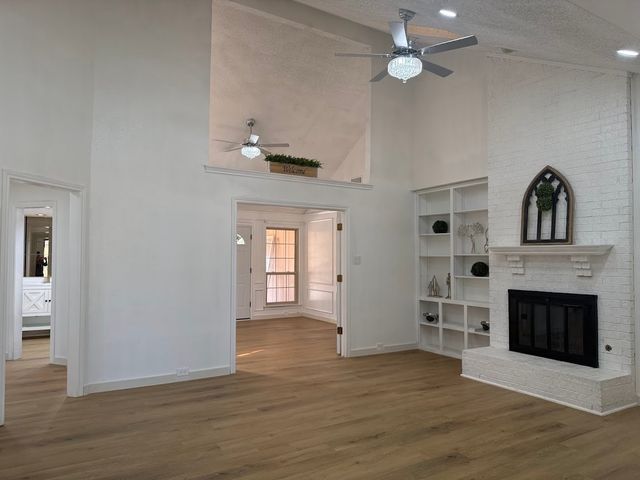 413 Kingsbridge Court, Garland, TX 75040