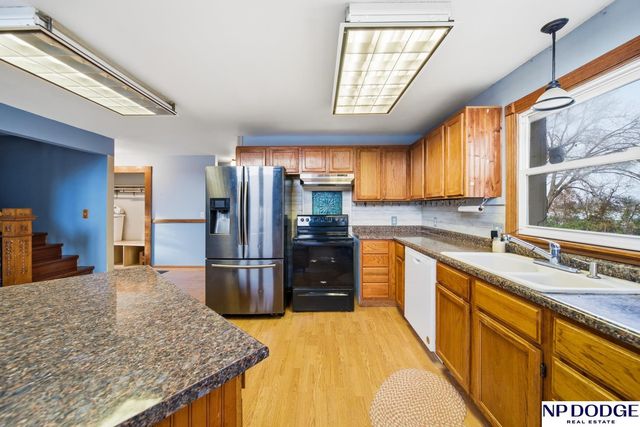 2976 S Highway 77, Fremont, NE 68025