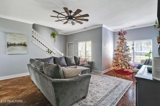 1803 Lawnville Rd, Kingston, TN 37763