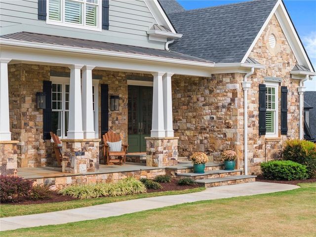 5329 Retreat Drive, Flowery Branch, GA 30542