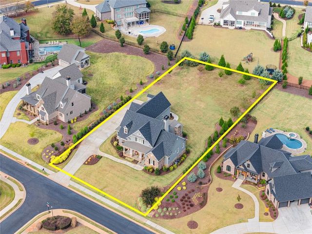 5329 Retreat Drive, Flowery Branch, GA 30542
