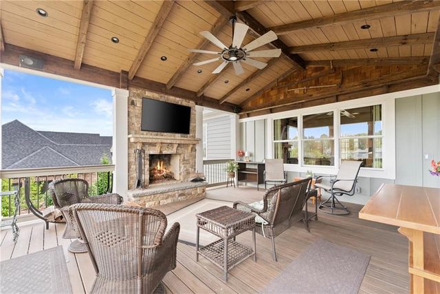 5329 Retreat Drive, Flowery Branch, GA 30542