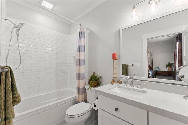 5329 Retreat Drive, Flowery Branch, GA 30542