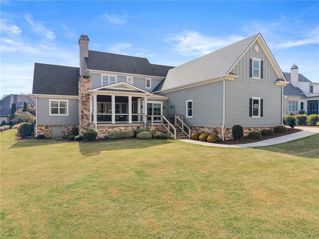 5329 Retreat Drive, Flowery Branch, GA 30542