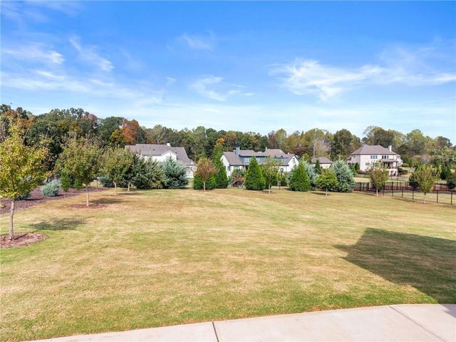5329 Retreat Drive, Flowery Branch, GA 30542