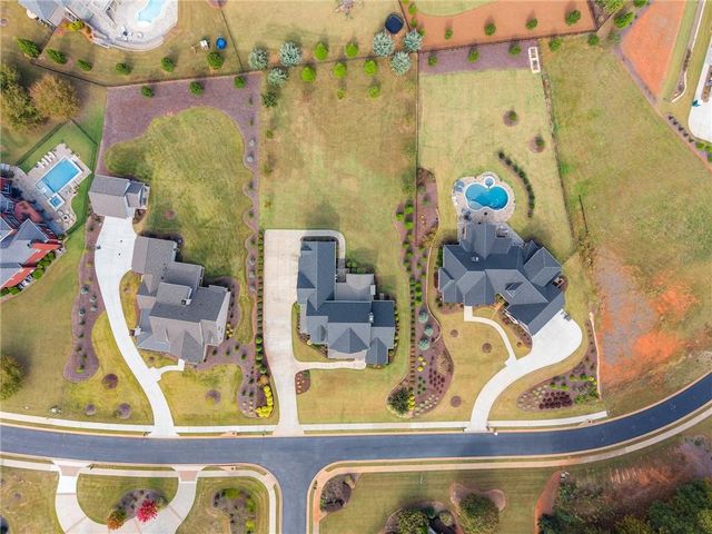 5329 Retreat Drive, Flowery Branch, GA 30542