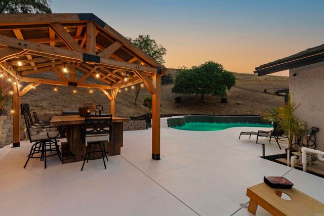 5621 Loping Lane, Bonita, CA 91902