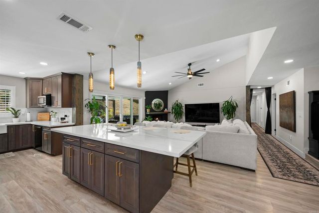 5621 Loping Lane, Bonita, CA 91902