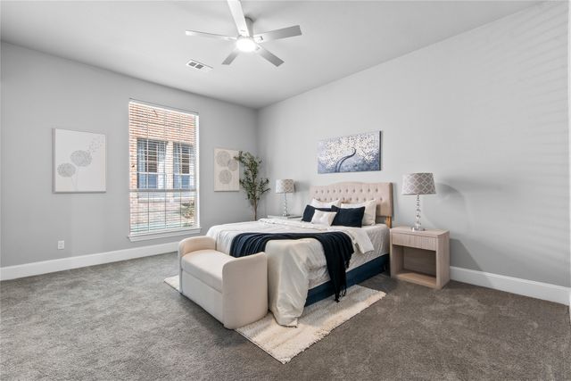 632 Duke Saxony Drive, Lewisville, TX 75056